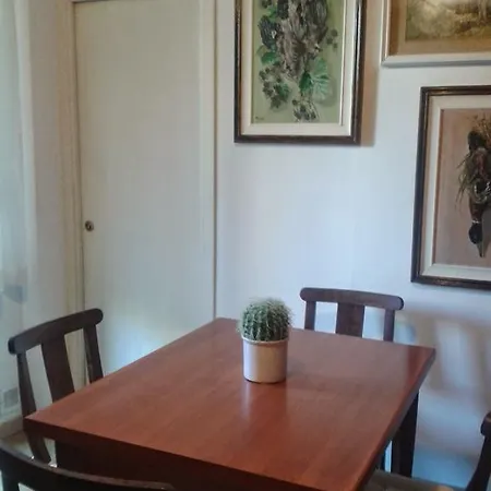 Casa Mirca *